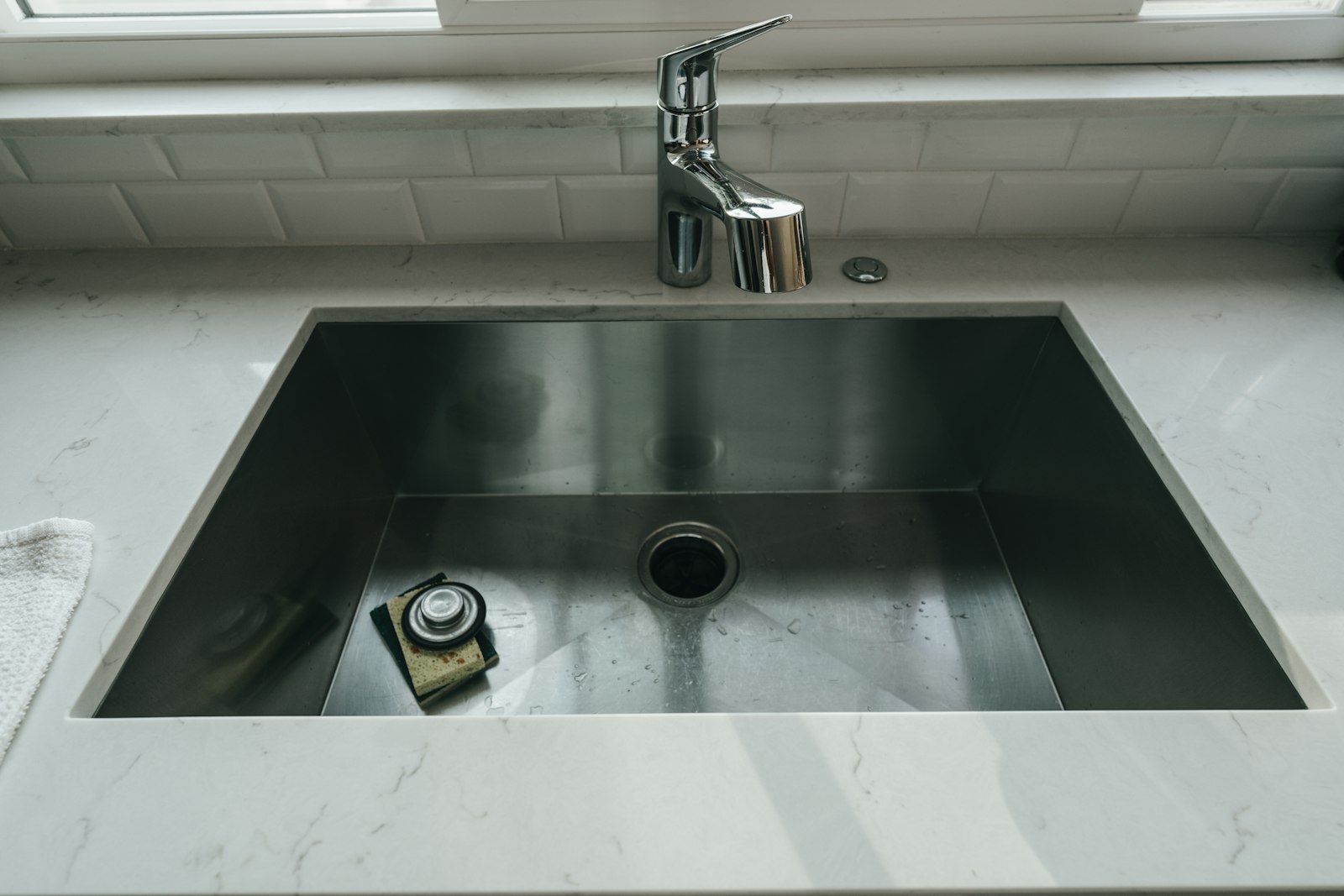 Hard Water Limescale: How It Damages Washing Machines and Dishwashers in Poole
